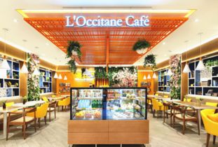 51城市百货化妆品零售现回暖,哪个品牌是最大赢家